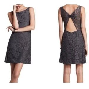 Alice + Olivia Gray Floral Lace Open Back Sheath Dress Quiet Luxury Date Night M